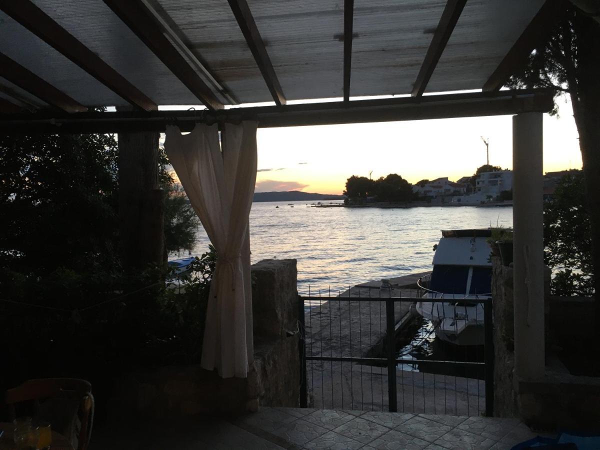 Apartment Jakov With Boat Mooring Žaborić Zewnętrze zdjęcie